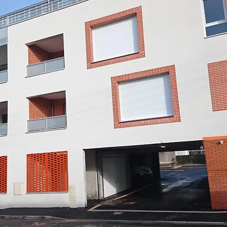 Appartement Avec Terrasse Proche Et Bourg